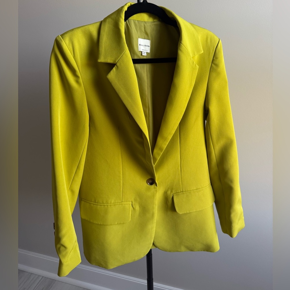 Size small blazer